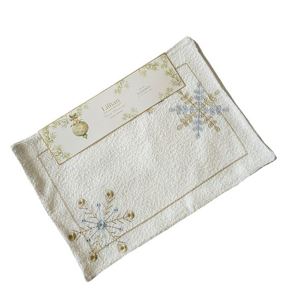 Lillian August Christmas Placemats Set of 4 Gold & Silver Snowflake Holiday Glam - Picture 2 of 13
